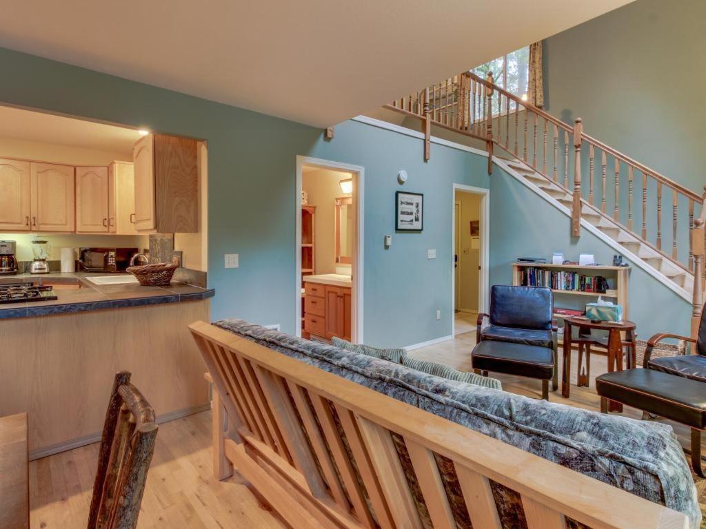 Roaring River Retreat Welches 外观 照片