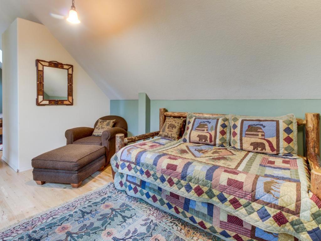 Roaring River Retreat Welches 外观 照片
